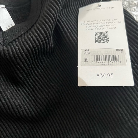 Altar’d state Routine tank - Picture 3 of 3